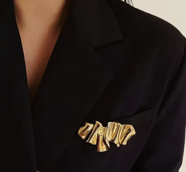 Брошка Tierra Luna "Wavy Gold Brooch"