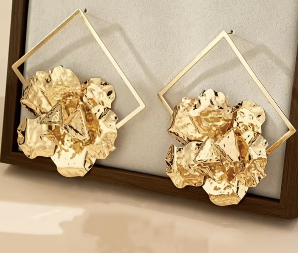 Сережки Tierra Luna "Gold Flower in a Square"