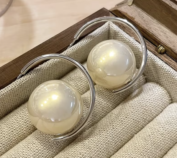 Сережки Tierra Luna “Big Pearl Silver”